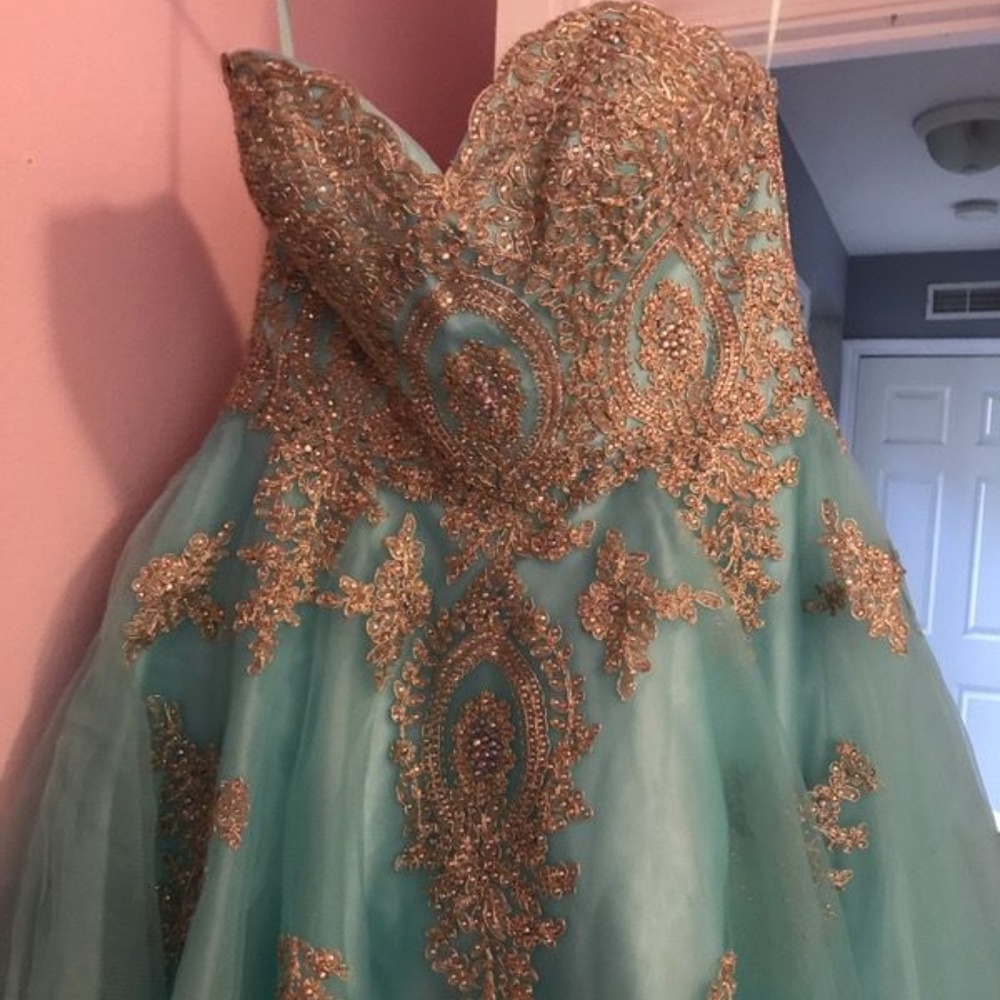 Short prom dress